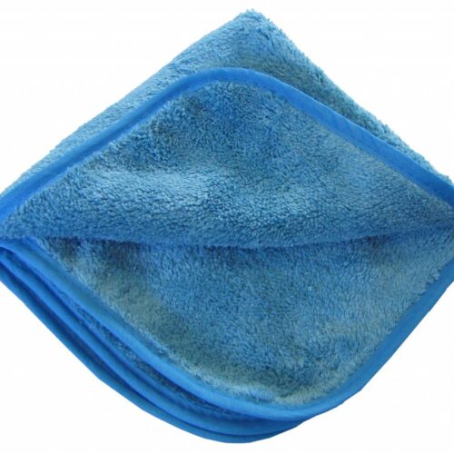 Streak-free microfiber car cloth for detailing