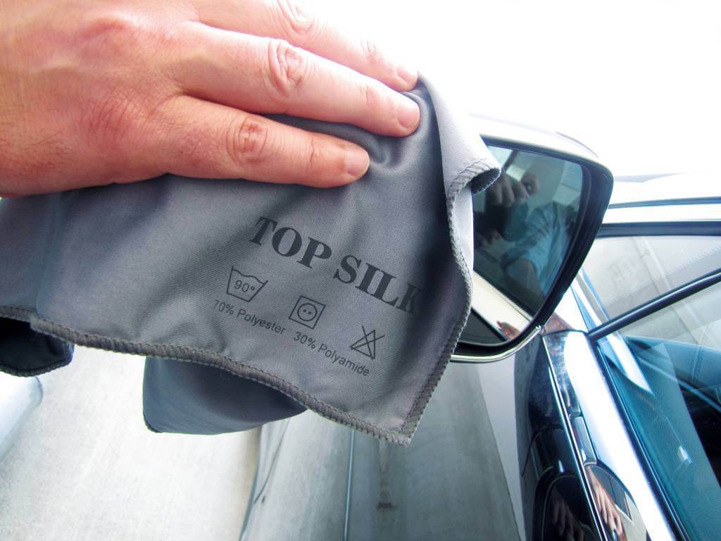 Mikrošķiedras stikla un logu tīrīšanas drāniņa Top Silk, 50 x 70 cm Mikrošķiedras stikla un logu tīrīšanas drāniņa Top Silk, 50 x 70 cm, zāle