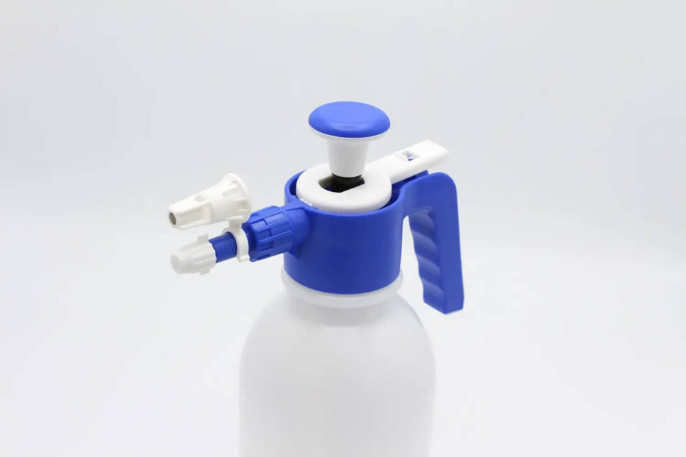 Spray-Matic chemical resistant handheld pump sprayer 1,5L
